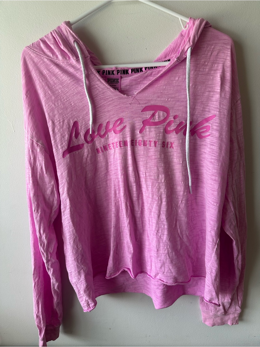 PINK Lightweight Pullover Hoodie M